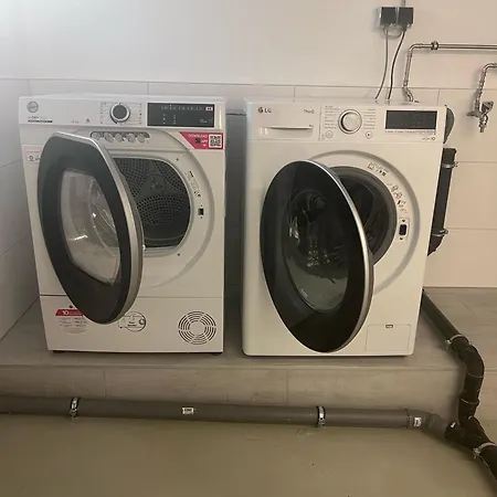 3 - Neu Renoviert Apartament Obertshausen