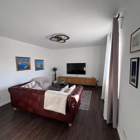 3 - Neu Renoviert *
