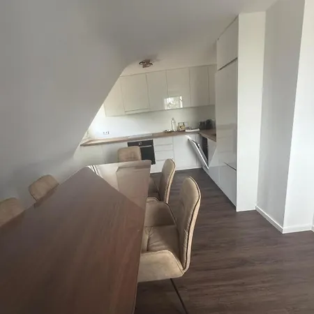 3 - Neu Renoviert Apartment Obertshausen